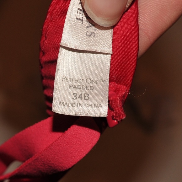 Victoria's Secret 34B Red Bra 7012 - Picture 4 of 4